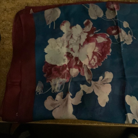 (3 for $20)Floral Scarf NWT - Picture 1 of 6
